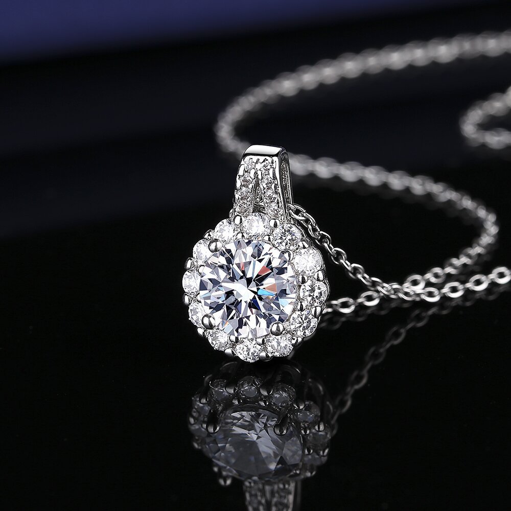 Tiktok live hot sale 2 Karat moissanite fashion Princess Round Bag necklace women's simple all-match clavicle chain pendant