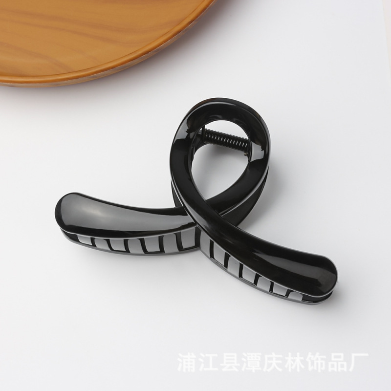 TCB大号复古简约豹纹抓夹2025新款交叉造型高级感盘发鲨鱼夹发饰|undefined