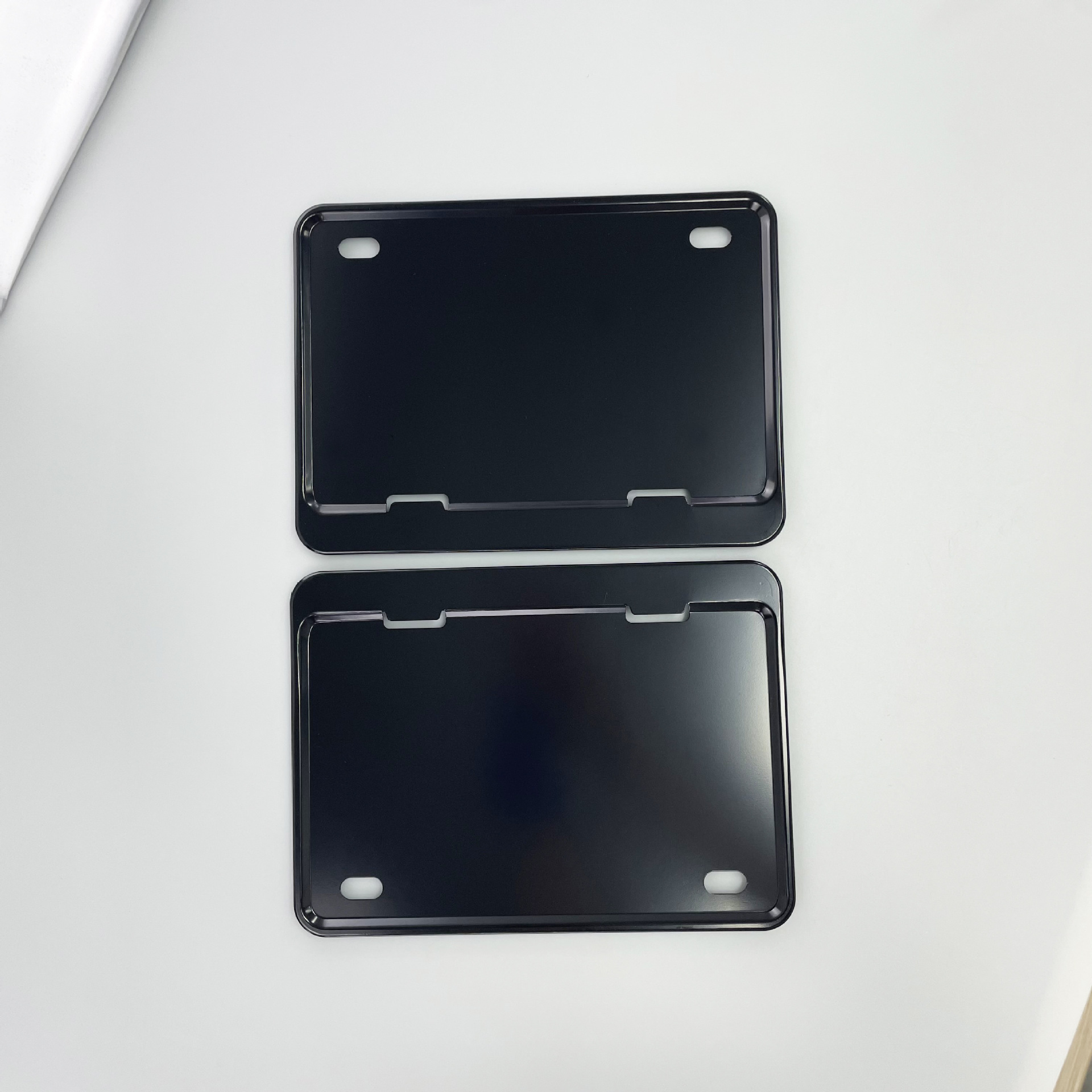 New national standard thickened metal aluminum alloy glossy black motorcycle license plate frame universal motorcycle rear license plate holder