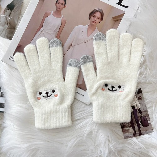 Wholesale winter cycling warm gloves for women, lined with fluffy wool, student-friendly split-finger knitting gloves with cute smiling faces and touch screen function