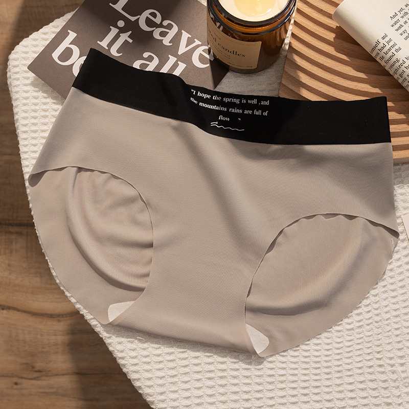 Yoga deportivo de seda de hielo sin costuras, nalgas de melocotón sin costuras, nalgas de seda de hielo sin costuras, bragas especiales de ciclismo en blanco y negro