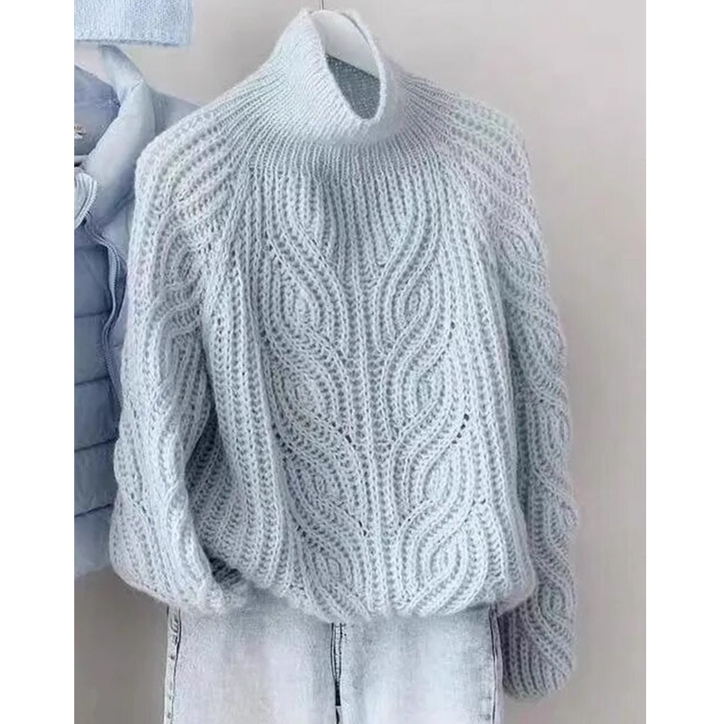 Liang Yixuan light blue Twist Sweater Women's Spring and Autumn Soft Waxy Gentle Knitted Shirt High Collar Mid-length Split Top