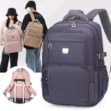 �������p�����Ů���e���и��д�W����������ͨ�ں��s�n�汳��
