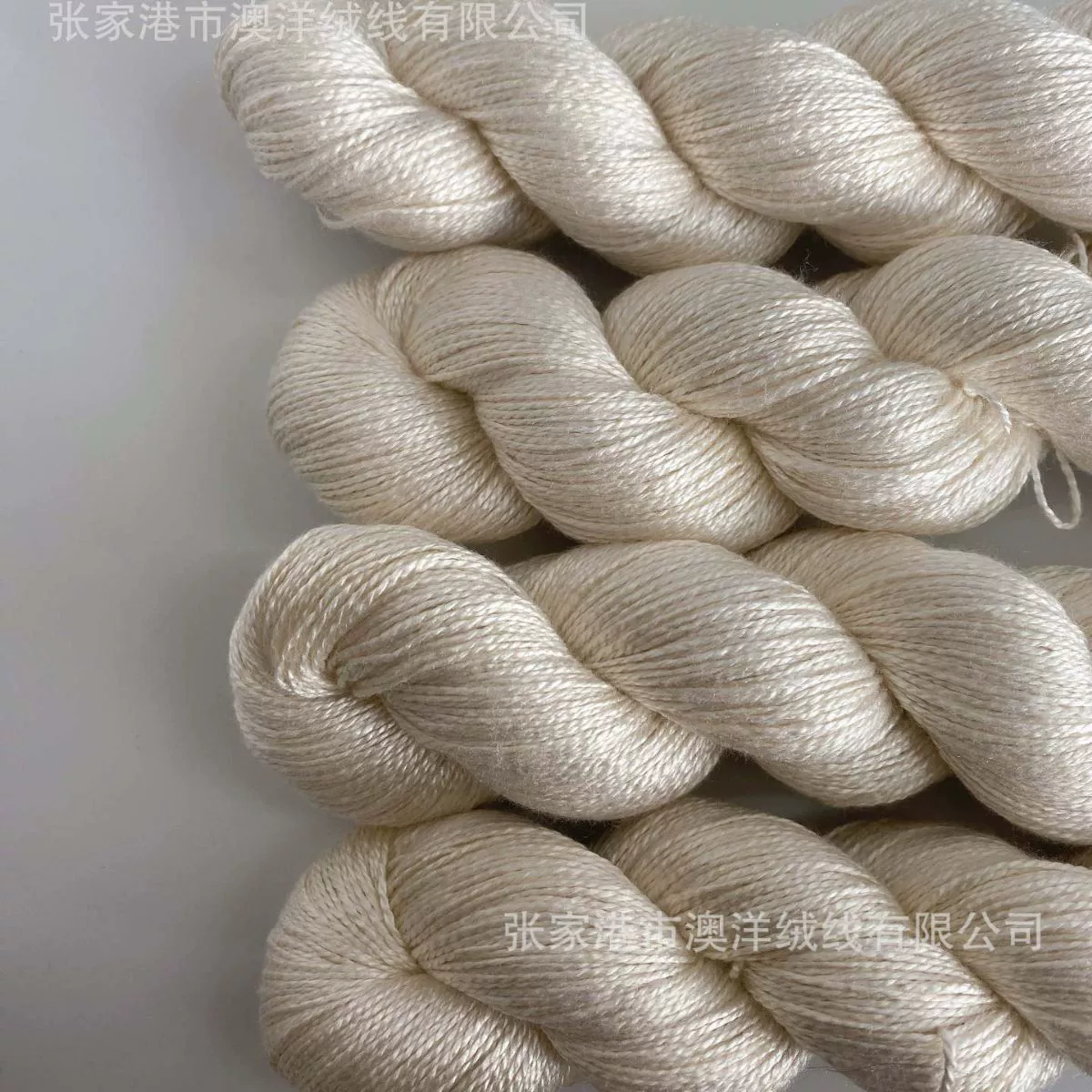 Baichang Silk 100 шелкопряд Tencel Wool White Embryo twistedStick Needle Crochet Hand Knitting DIY ручная покраска