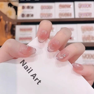 �����׼��������|��ɫ��ʽ؈�۱��W��Ƭ�߼��м����L�@�������NƬ