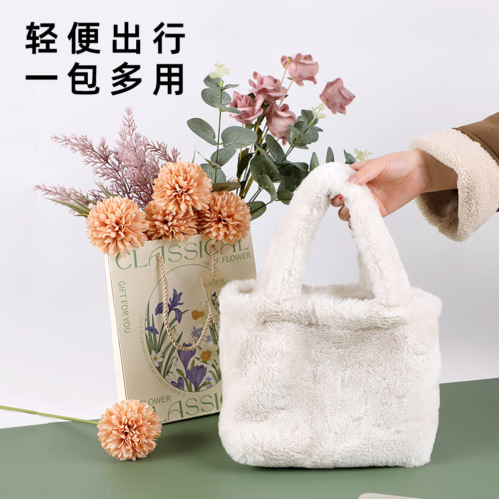 Factory High Quality Imitation Rabbit Fur Handbag Lightweight Small Bag Plush Cute Handbag