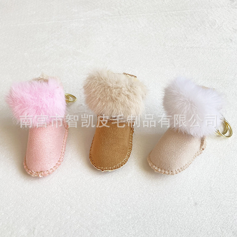Simulated Sheepskin Mini Snow Boot Pendant Keychain Bag Accessory Cute Plush Couple Phone Chain Simulated Sheepskin Mini Snow Boot Pendant Keychain Bag Accessory Cute Plush Couple Phone Chain