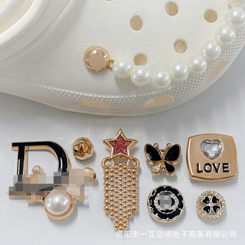 Cross Border Adaptable Cross Hole Shoes Accessories DIY Removable Shoe Flower Accessories Decoration Pearl Edge Chain Flower Buckle Single