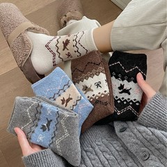 袜子女士中筒袜秋季新品费尔岛小狗堆堆袜潮流百搭秋季保暖长筒袜