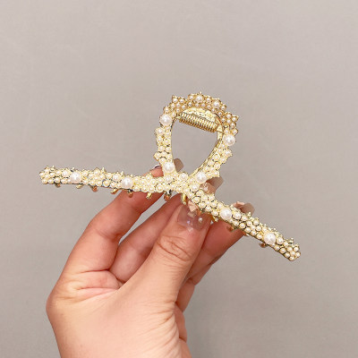 불규칙한 마마무늬 교차 진주 스타일