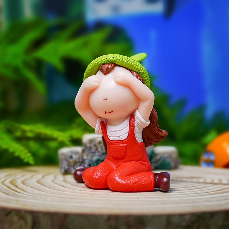 Linda chica tres no muñeca no digas No mires no escuches PVC llavero de plástico colgante accesorios micro adornos de paisaje