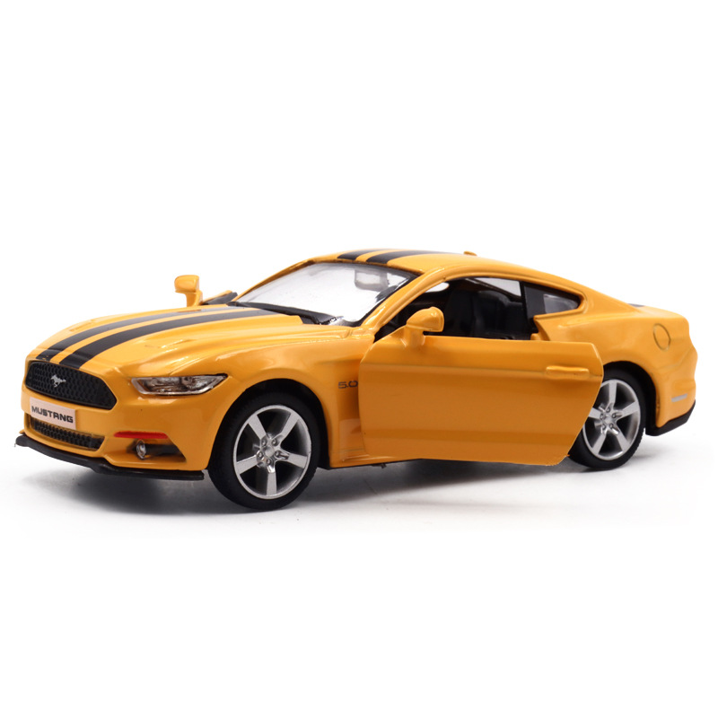 1: 36 Simulación Ford Mustang GT aleación modelo de automóvil juguetes coleccionables para niños adornos