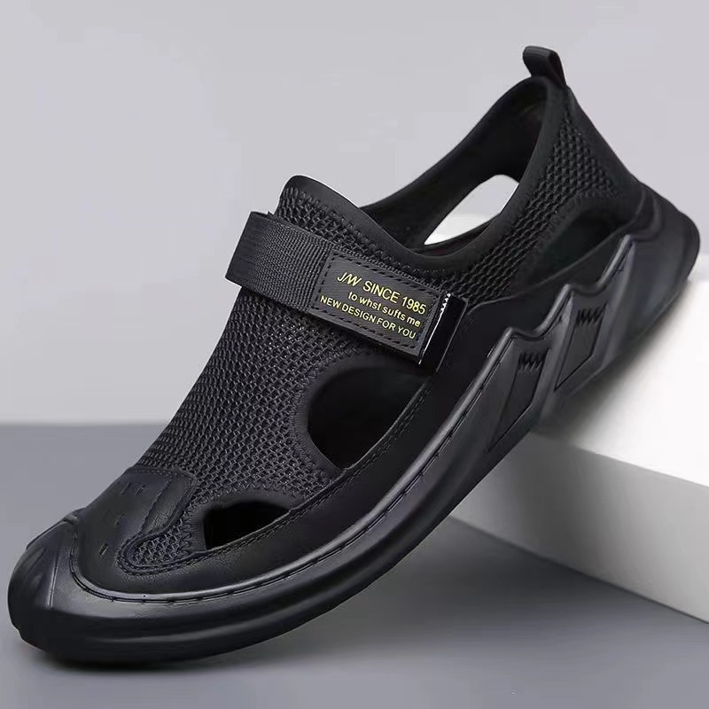 Factory Baotou Sandals Men's Summer New Casual Beach Shoes 25 Years Mesh Shoes Hole Shoes Hollow plus size