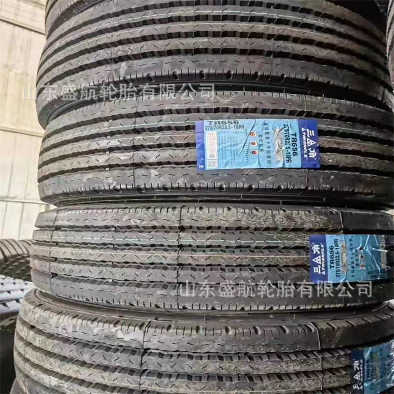 全钢丝卡客车真空轮胎275/70-80R22.5加厚18层级耐磨四线花纹轮胎
