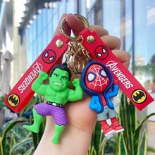 新款蜘蛛侠钥匙扣复仇者联盟手办公仔挂件汽车挂链书包配饰批发