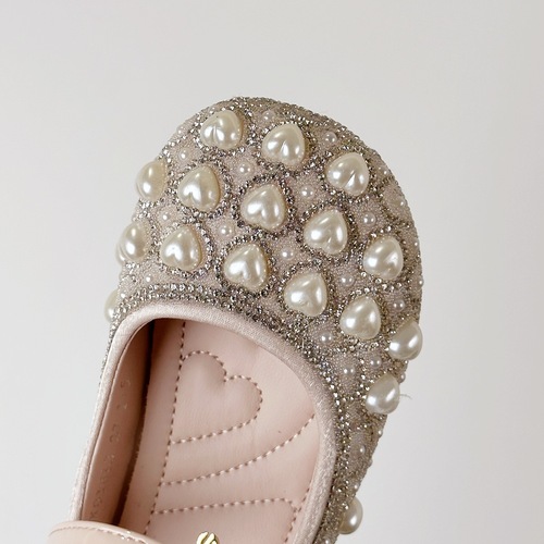 2024年春季新款童鞋女童公主单鞋超美的爱心珍珠水钻儿童方口鞋子