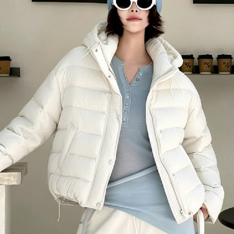Pinghu Down Jacket Women's Bone Hooded 2026 Winter New Style 90% Duck Down Bud Short Puffer Coat