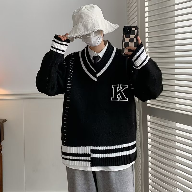 Sweater Image 6