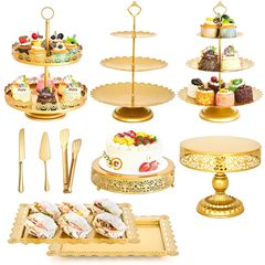 ヨーロッパ風の創意的な金色の透かし彫りのケーキ棚の結婚祝いの道具のデザート台の置物の甘い店のお菓子のケーキ棚の組み合わせ