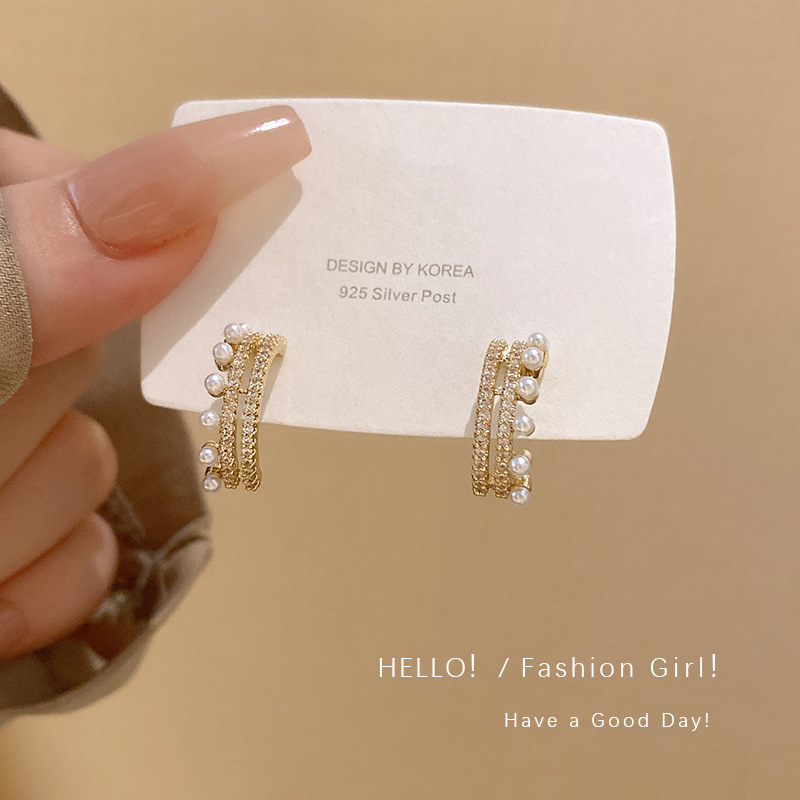 elegant design fashionable universal earrings from pearl