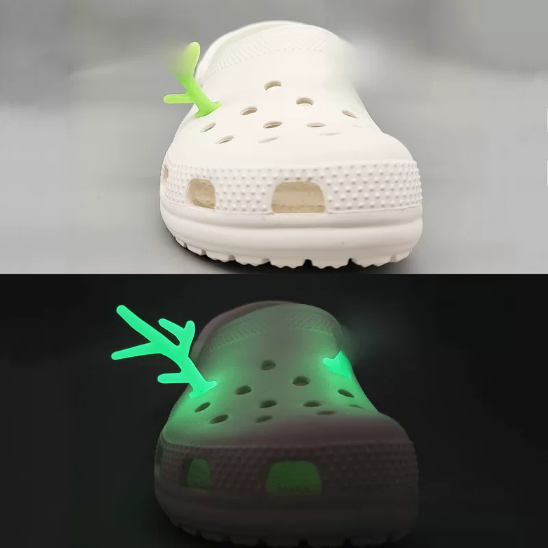 Crocs, рождественская обувная пряжка, разноцветный аксессуар