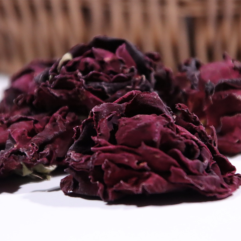 バラのバラの花の花の冠王の低温は乾燥します。|undefined