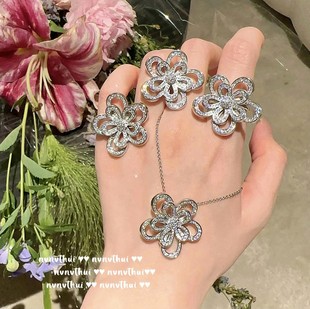 �׿���ĩ�˻��䌚ʯ�� �����û� �18K�� С����������ʯ���h