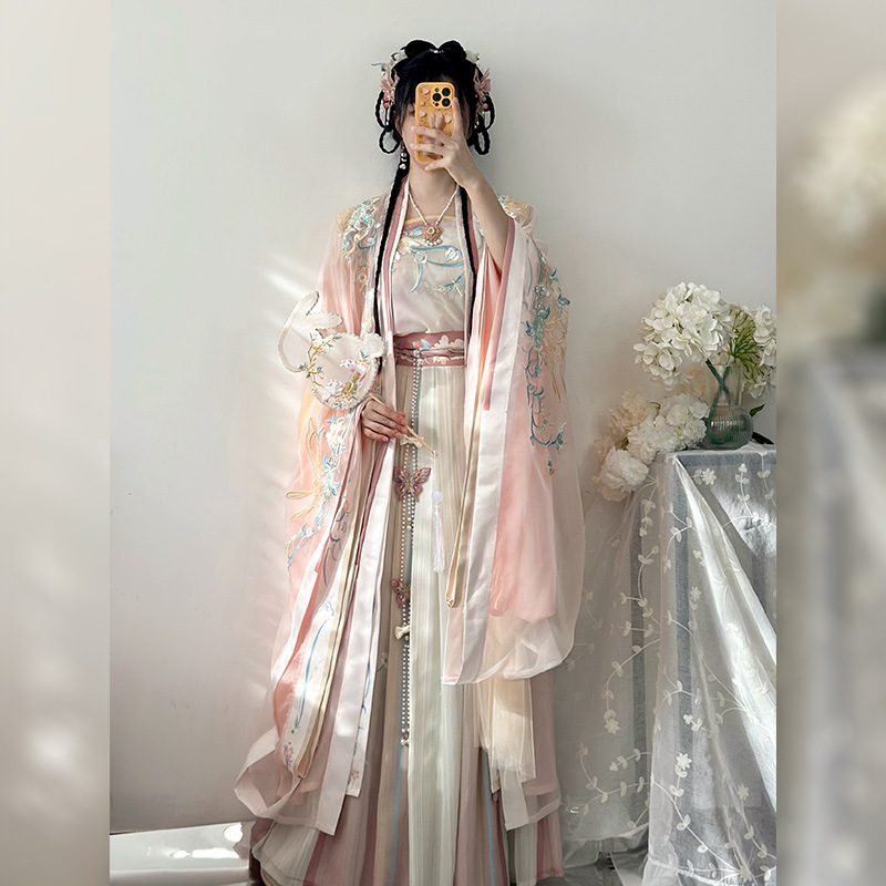 New ancient costume Hanfu women's adult waist large sleeve shirt sling pleated skirt gradient embroidered Super fairy song ancient costume
