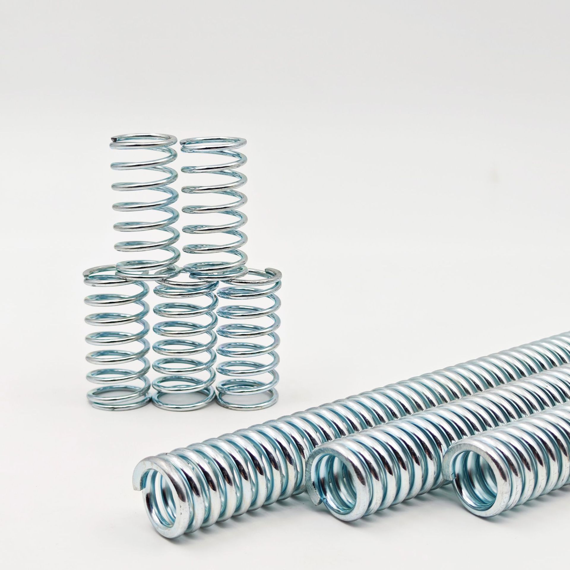 厂家设计生产高压弹簧,低压弹簧,圆柱压缩弹簧