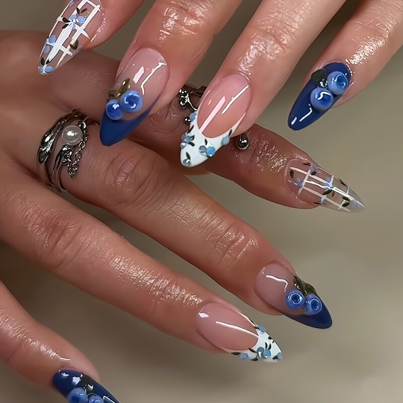 Cross-Border Hot-Selling Almond-Shaped Fake Nails, Sweet and Cute Blueberry Plaid Design, Simple and Versatile Nail Polish Finished Products Wholesale