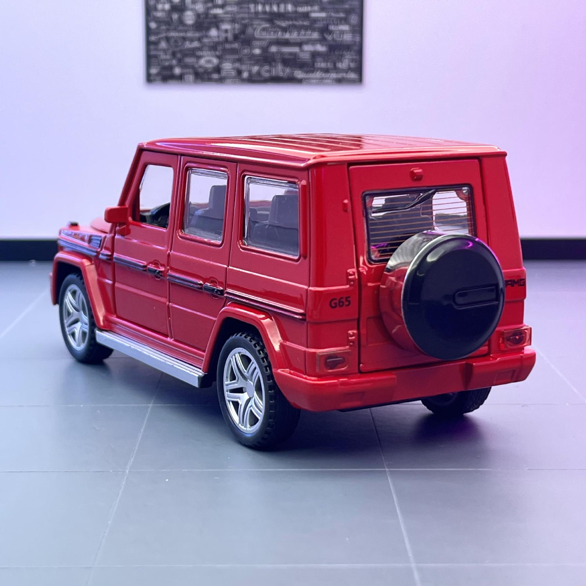 Weili modelo de coche de aleación Big Ben G63 tira hacia atrás el sonido y la luz del vehículo todoterreno coche de juguete para niños gran colección de decoración modelo G