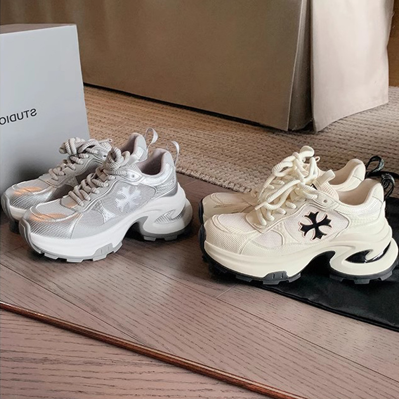 Grava Madre con el mismo ~ primavera nueva moda cruz de altura de lazos de fondo grueso de estilo deportivo universal zapatos de papá y mujer