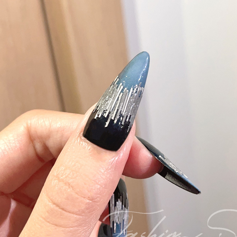 Estilo explosivo hilo de seda reflectante joyería de uñas pegatinas en relieve club nocturno ultrafino Bengdi intermitente hilo de seda largo accesorios de uñas