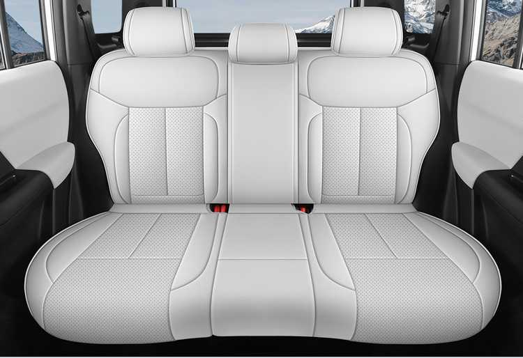 Suitable for Chery Fengyun X3L/PLUS, these are all-season, full-coverage car seat covers made of leather