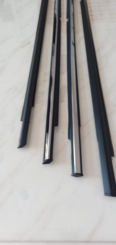 Wing Shenfeng Dis Lancer Activ glass outer battens electroplated window front and rear glass inner battens