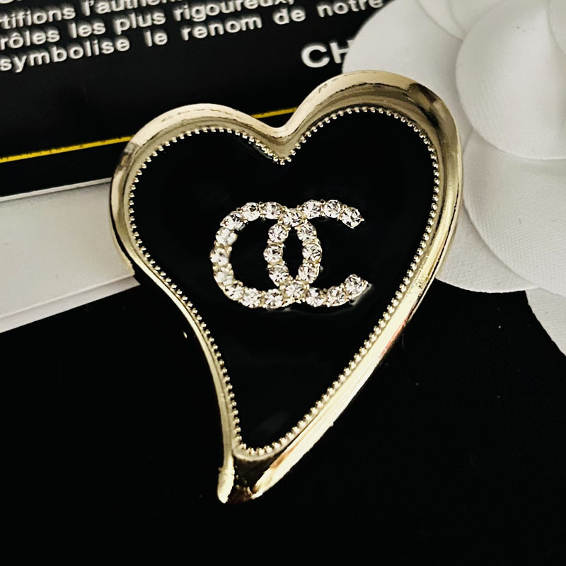 New Xiangjia Enamel Brooch with Diamond Women's Fashion Double C Letter Collar Pin Coat Jewelry All-match Pin Corsage