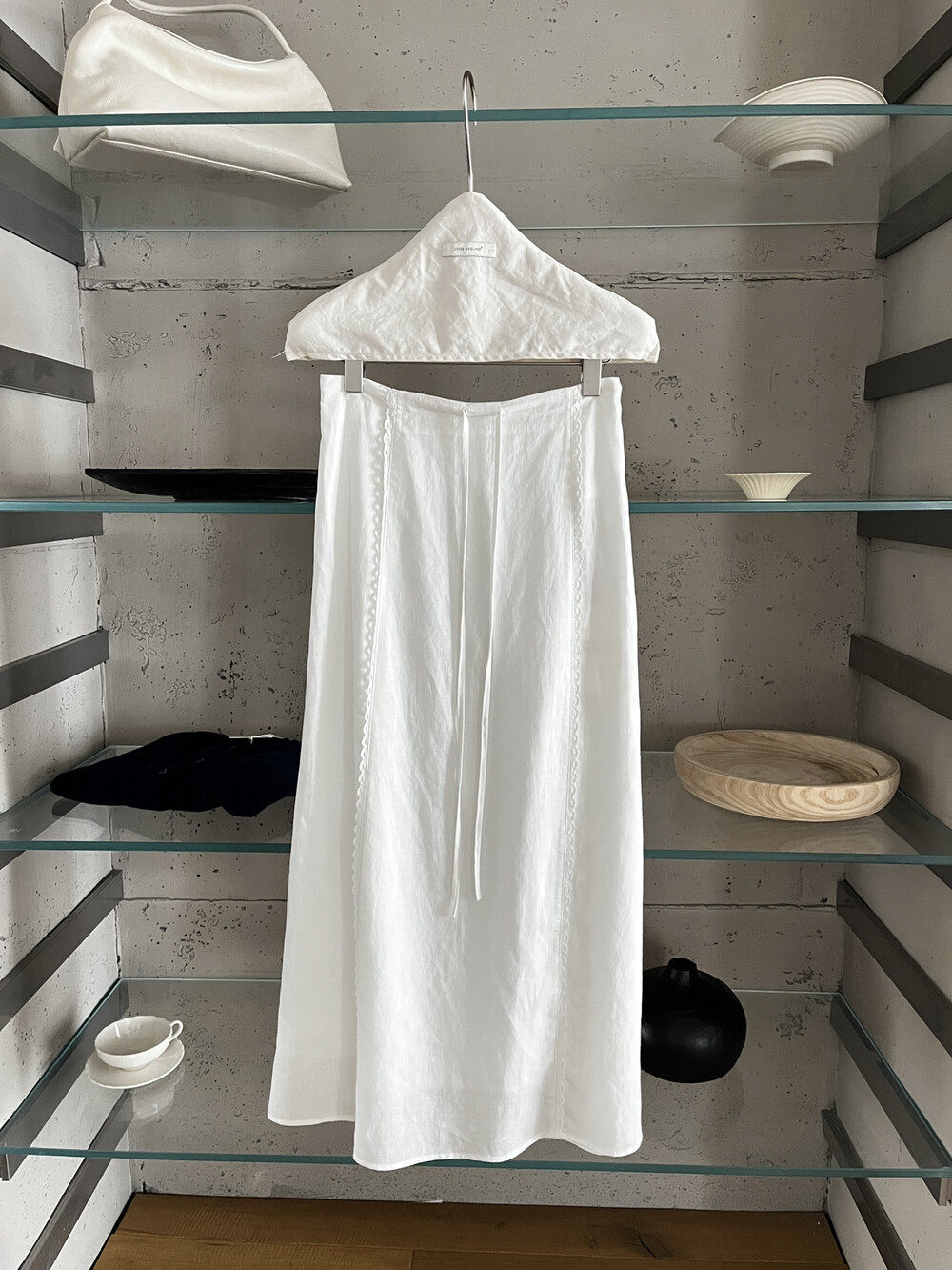 Set váy hai dây và chân váy maxi linen phong cách Hàn Quốc — Sling trắng, Trắng nửa váy chi tiết 3