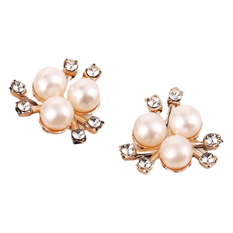 Estilo barroco tres aleación perla flor corazón joyería accesorios flor placa hebilla ropa DIY collar pulsera material