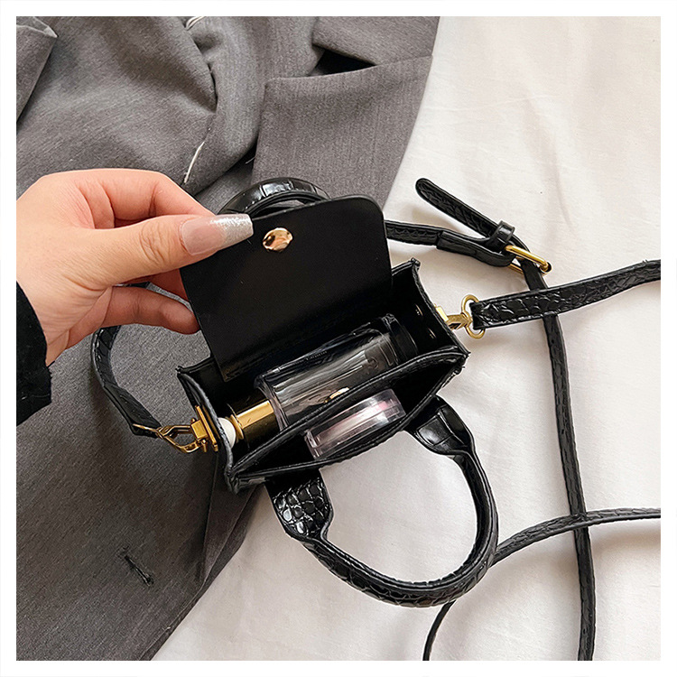 Crossbody Shoulder Bag With Crocodile Pattern For Women_voghion.com