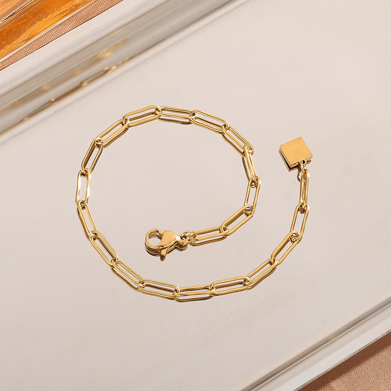 Ins French Fashion Simple Gold Pam Bracelet Women's Square Brand Pendant Titanium Steel Color-free Bracelet for Men and Women
