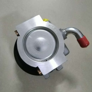 Automobile power steering pump is suitable for Quanshun V348 Quanshun power steering pump oil pressure