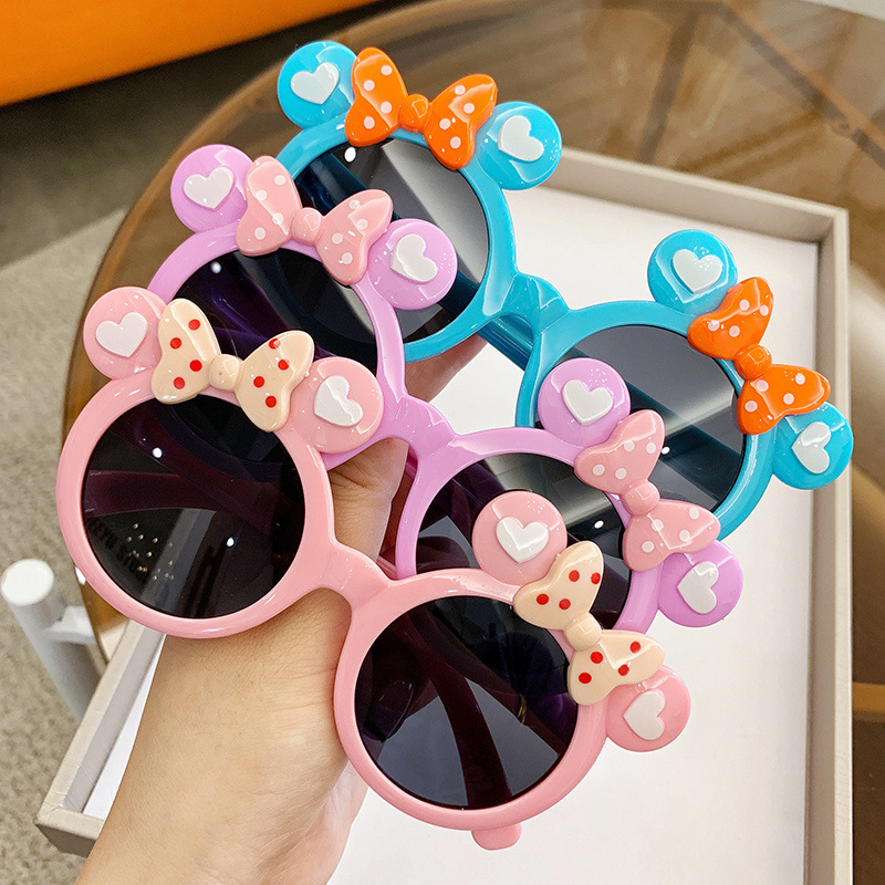 Children's Fashion Cartoon Style Sunglasses, Cute for Boys and Girls, UV Protection Eye Guards for Babies, Fun Sunglasses Toys