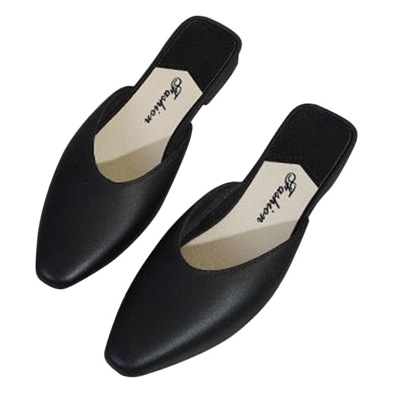 2025 nuevo estilo de verano Baotou ropa exterior pisos tacón bajo sandalias perezosas sin cordones medias zapatillas de mujer punta puntiaguda popular