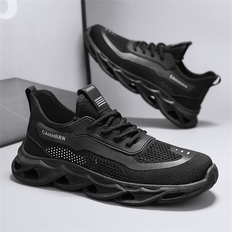 Calzado deportivo tejido volador para hombre Verano color sólido sin cordones boca baja transpirable malla running zapatos para hombre zapatos casuales diarios individuales