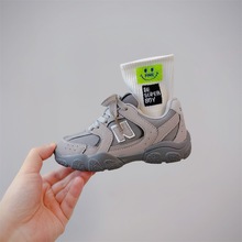 2025秋季新款童鞋男童轻便舒适运动跑步鞋韩版洋气百搭女童阿甘鞋