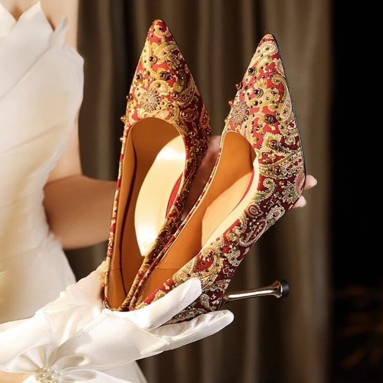 Bridal Shoes 2025 New Red Xiuhe Wedding Shoes Chinese Wedding Shoes Rivet High Heels Women's Wedding Toast Shoes