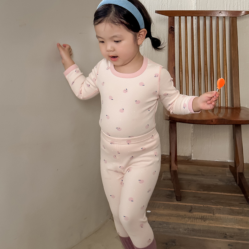 Ropa de otoño del bebé pantalones largos traje algodón los niños invierno cepillado estilo Coreano ropa interior térmica lana estante sin hueso Pijamas