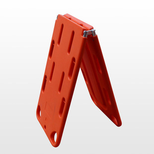 ˮ�Ͼ��������p�͑Ҹ�ʽ���T�̶�̧������ˮ�򑪼��Ȟē����؝�