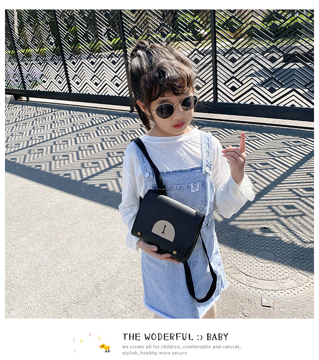 Pu Leather Material Waterproof Solid Color Casual School Kids Backpack