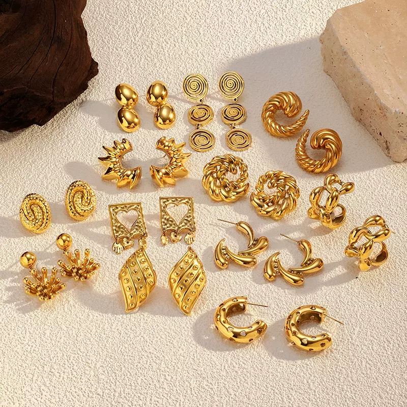 欧美跨境创意轻奢不锈钢耳钉时尚精致电镀18k金色钛钢耳钉女饰品